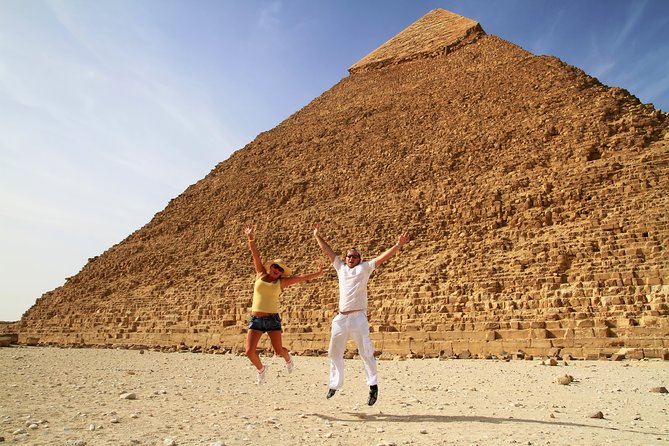 1-Day Cairo Tour from Eilat - A brief pause at Liberation Square