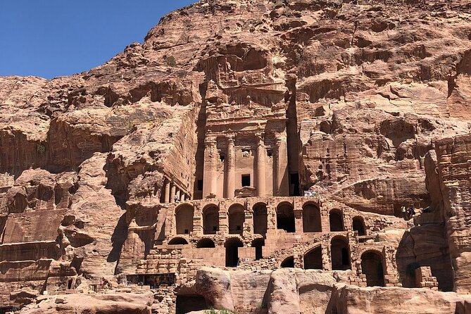 2 Day Tour to Petra and Wadi Rum from Tel Aviv - The return to the border is part of the experience