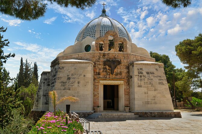 Bethlehem, Jericho & Jordan River Tour from Tel Aviv - Jericho and the climb to the Mount of Temptation