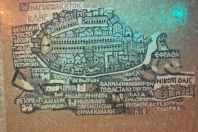 Classic Jerusalem Old City Tour - Dguide Self Guiding App - The Western Wall and the edge of the Temple Mount