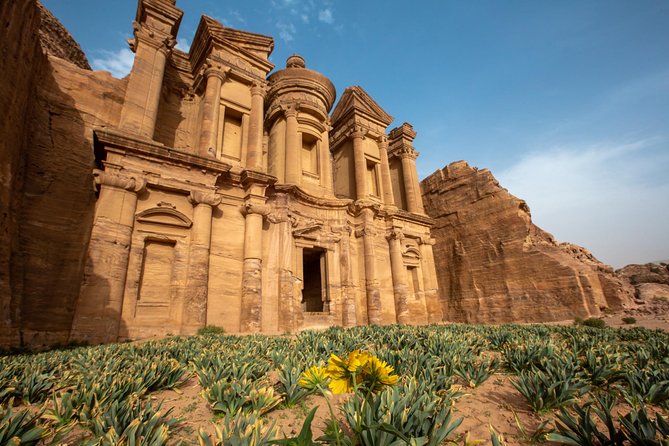 Day Tour to Petra from Eilat - The Jordanian road to Petra