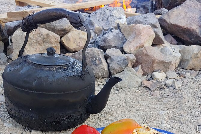 Desert Family Fun: Traditional Bread and Jeep Tour - Timing your booking around sunset