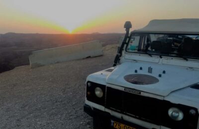 Eilat Mountains: Sunset Jeep Adventure to Mount Joash