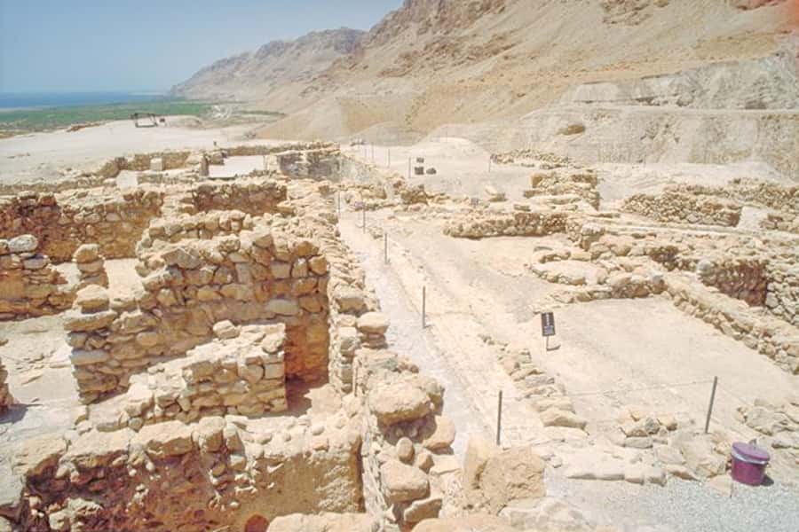 From Jerusalem: Masada&Dead Sea Tour INCLUDING ENTRANCE FEES - Leaving Jerusalem through the Judean hills
