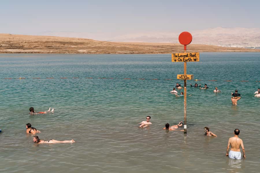 From Tel Aviv: Masada & Dead Sea Full Day Tour with Pick Up - The group-tour rhythm