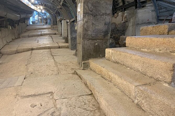 Full-Day Private and Guided Tour of the Jerusalem's Old City - Starting below the walls at the City of David