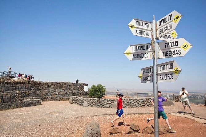 Golan Heights Day Trip from Jerusalem - Yarendit and the Jordan River pause