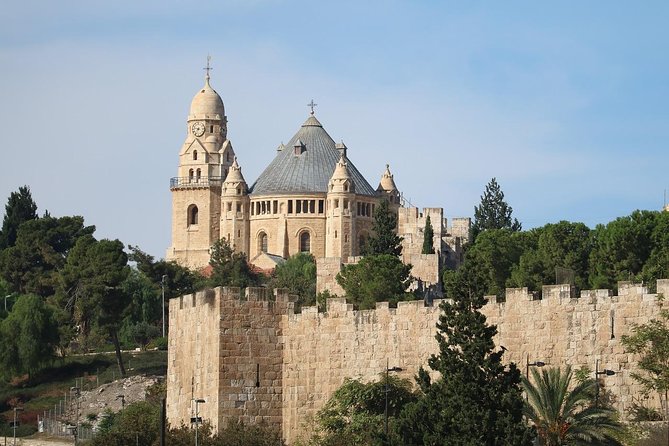 Groups and private tours to Israel and Joradn and other destinations. - Timing, meeting points, and practical concerns