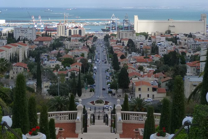 Haifa Highlights Private Tour - Daniel’s guiding style and the personal touch