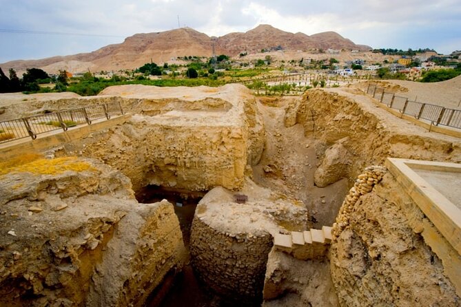 Jericho, the Jordan river & the Dead Sea from Jerusalem - Riding Up the Mount of Temptation