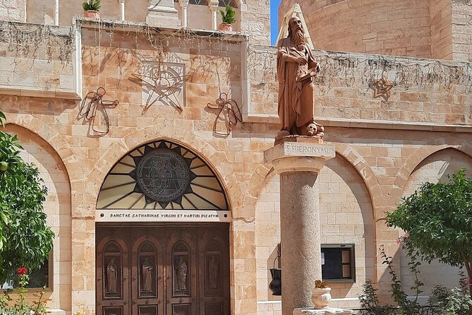 Jerusalem and Bethlehem Tour - The small group and transport setup