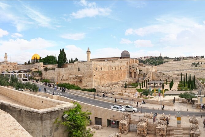 Jerusalem Full-Day Tour from Tel Aviv INCLUDING ENTRANCE FEES - Western Wall: a short visit with real meaning