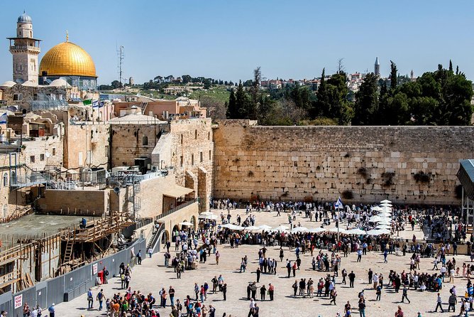 Jerusalem Guided Tour from Tel Aviv - Jaffa Gate opens the Old City route
