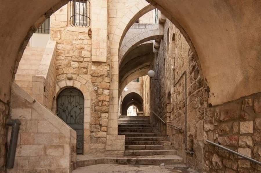 Jerusalem : Must-See Attractions Private Walking Tour - Starting near the Christian Quarter