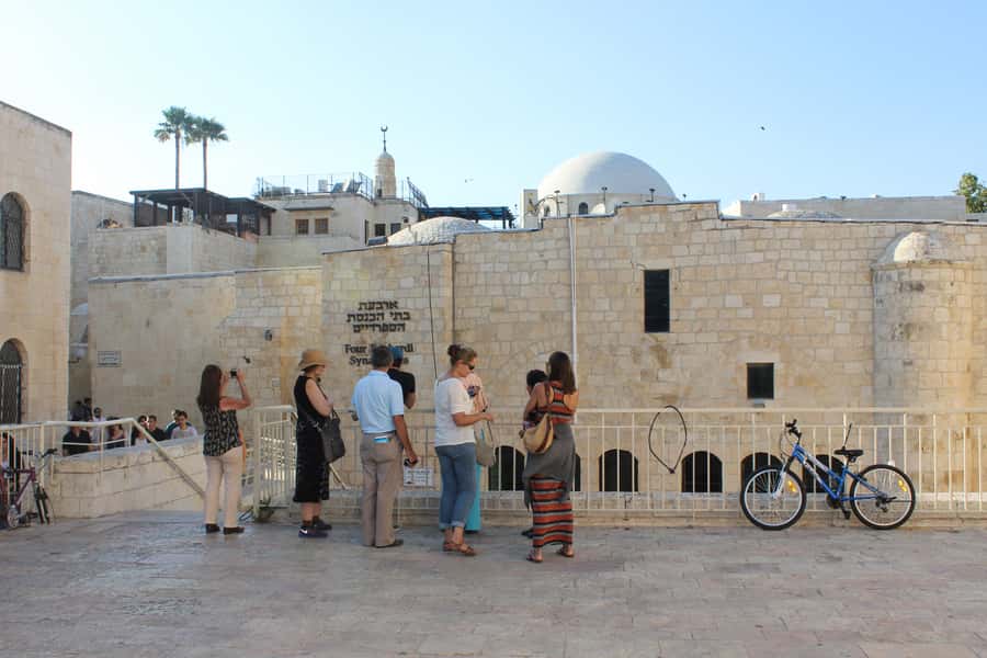 Jerusalem: Old City Shabbat Experience and Walking Tour - Why Friday Afternoon Changes Jerusalem