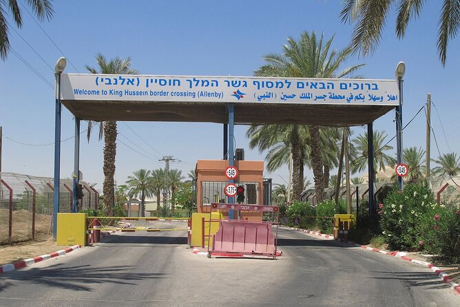 Jerusalem Private Transfer To Amman - What happens at Allenby and King Hussein Border