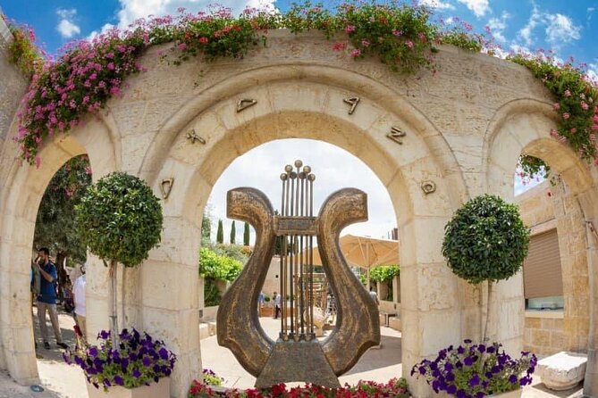 Jerusalem: The Center of the Universe - Walk the "Holy City" with GaryTheGuide - Temple Mount, where three faiths meet