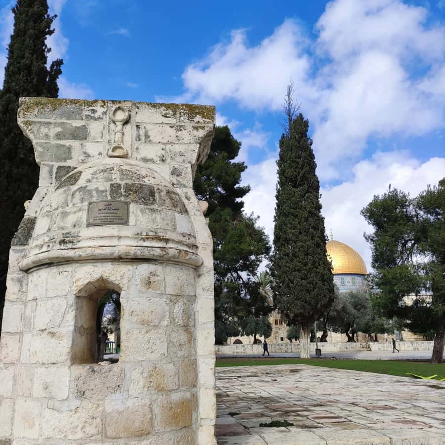 Jerusalem: Tour with Private Guide - Inside the Church of the Holy Sepulcher