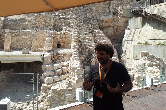 Jerusalem Tours - The Western Wall, Via Dolorosa, and the Church of the Holy Sepulchre