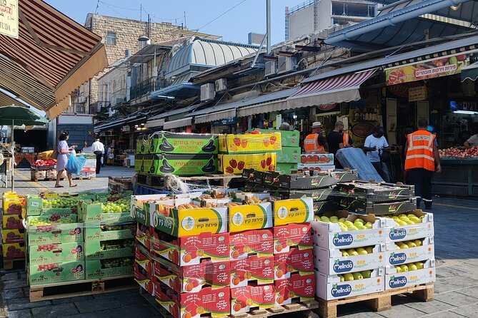 Mahane Yehuda Market food tour jerusalem - Specialty coffee and traditional sweets to finish