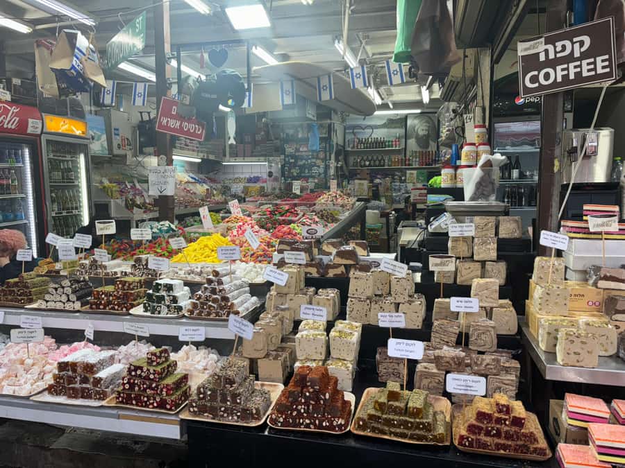 Market Mosaic: A Gastronomic Exploration of Carmel Treasures - Key Points at a Glance