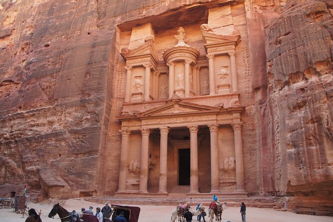 Petra 1-Day Tour from Eilat + FREE Traditional Lunch - The desert drive and the Wadi Rum stop
