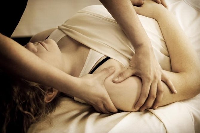 Private Couple Massage workshop - Trying Shiatsu, Thai, and deeper techniques