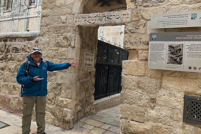 Private Full-Day Walking Tour of Jerusalem - The Jewish Quarter tells a story of destruction and return