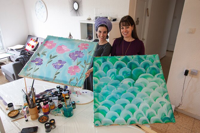 Private Silk Painting Workshop in Jerusalem - Create a scarf - - Why a painted scarf makes a better souvenir