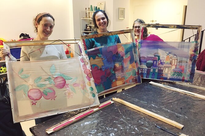 Private Silk Painting Workshop in Jerusalem - Create a scarf - - Coffee, tea, and the small comforts
