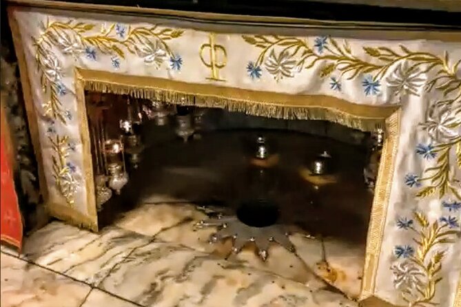 Private Tour Bethlehem and the Dead Sea - Entering Bethlehem’s Church of the Nativity