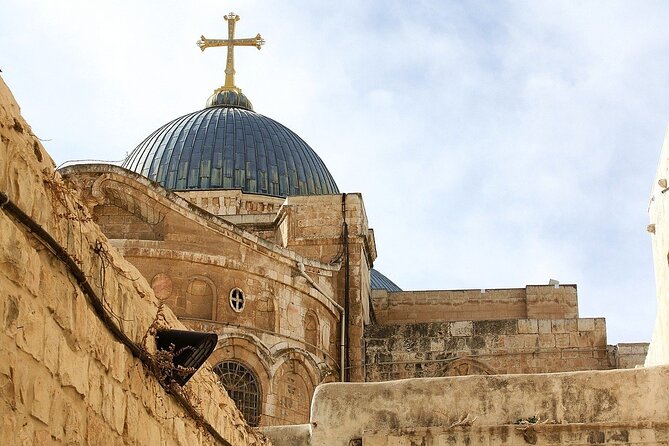 Private Tour Jerusalem Old City - Walking through the Armenian and Muslim quarters