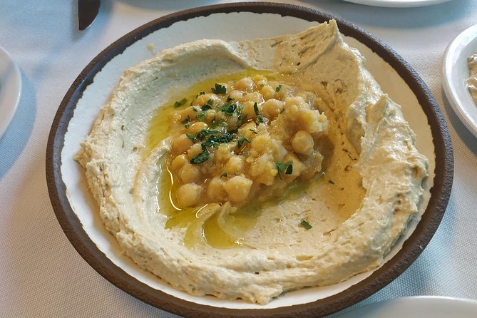 Private Tour: Non-Stop Tel-Aviv - Old Jaffa: two hours among stone lanes and Ottoman-era remains