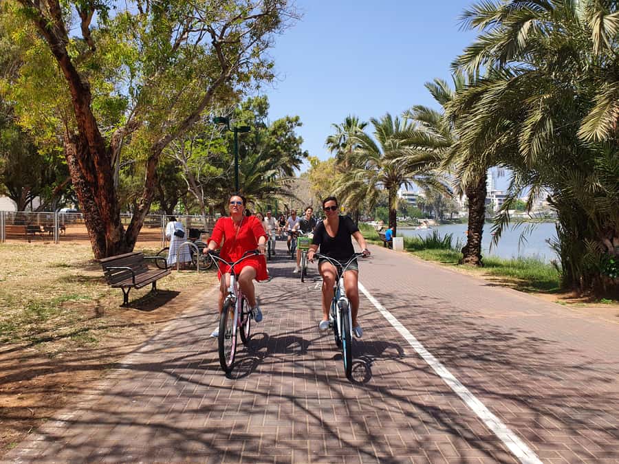 Tel Aviv 3-Hour Easy Bike Tour - Who will enjoy this ride most?