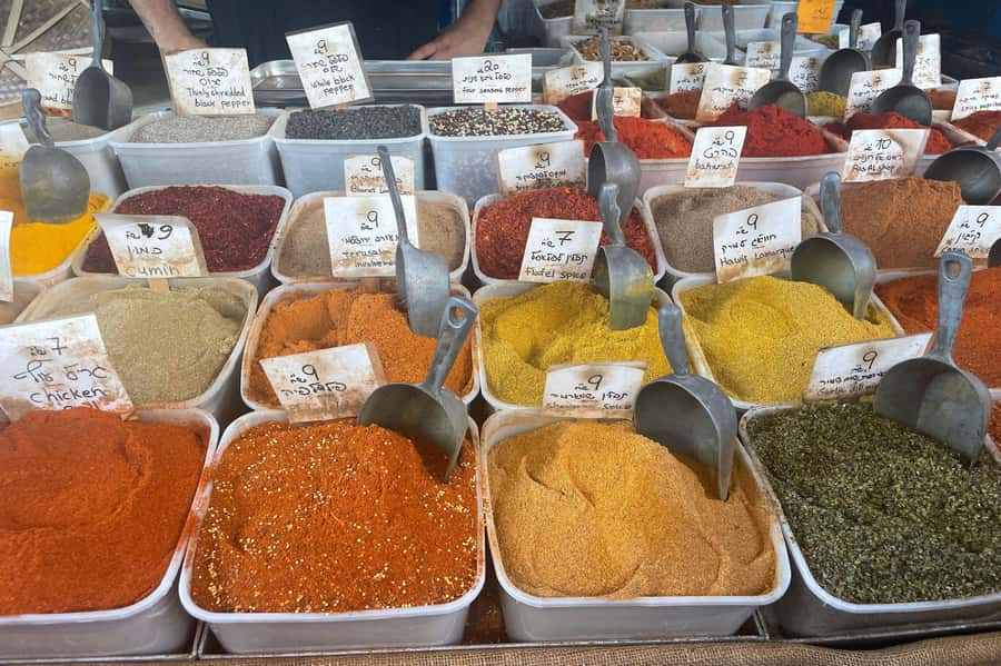 Tel Aviv: Carmel Market & Neighborhood Guided Walking Tour - The food story starts with immigration