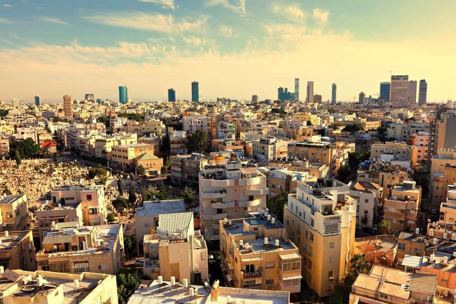 Tel Aviv: Jaffa & Carmel Market Walking Tour - Jaffa: sea views, narrow lanes, and St. Peter’s Church