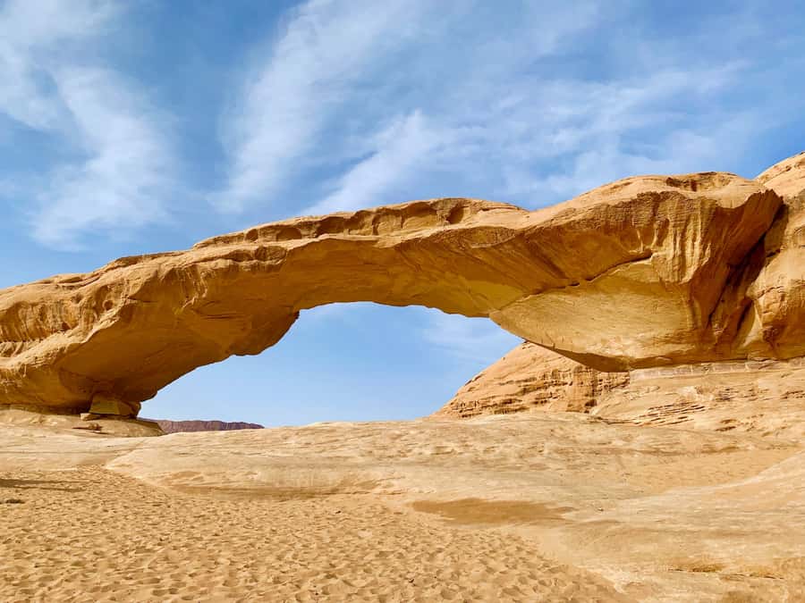 Tel Aviv: Petra & Wadi Rum 2-Day Glamping Trip with Flights - Who Will Enjoy This Fast-Paced Trip?