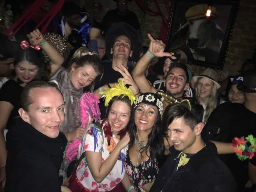 Tel Aviv: Pub Crawl with 4 Stops and Free Shots - Why VIP entry is worth more than the free shots