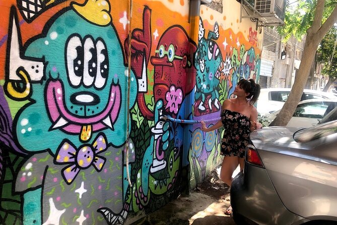 Tel Aviv Street Art Tour - Following the art through a two-hour walk