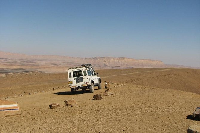 The Ramon Crater and rappelling package tour - an exciting combo tour. - A smart pairing for a short Negev visit