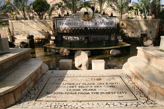 West Bank Tour from Tel Aviv - Ramallah, Markets, and Yasser Arafat’s Tomb